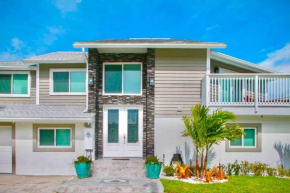 Elegant Oceanview Home with King Beds & Designer Touches